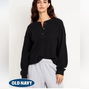 NWT oversized Henley top